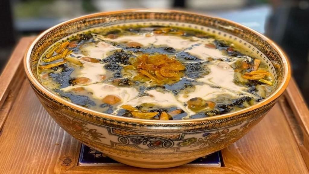 طرز تهیه 5 آش سنتی با طعمی بینظیر + فوت و فن آن