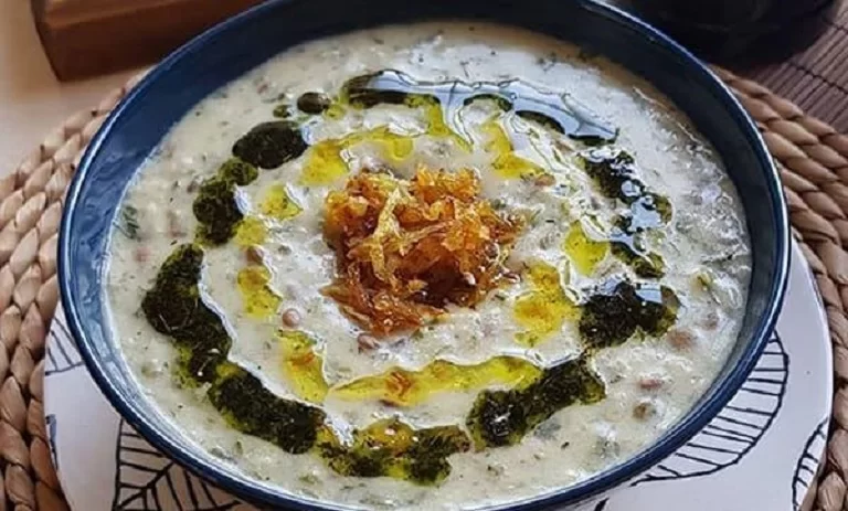 طرز تهیه 5 آش سنتی با طعمی بینظیر + فوت و فن آن